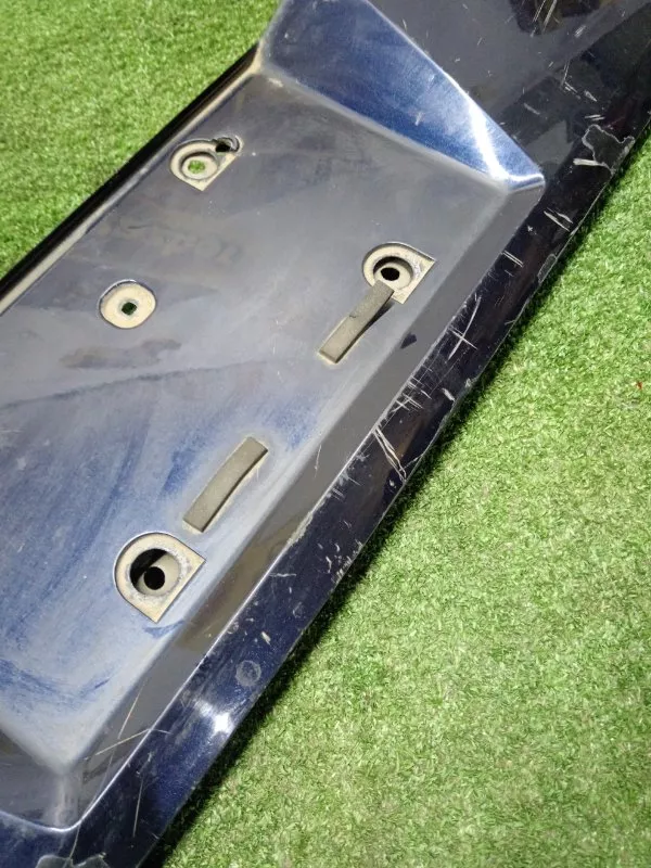 Накладка крышки багажника