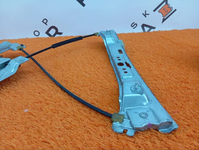 Стеклоподъемник