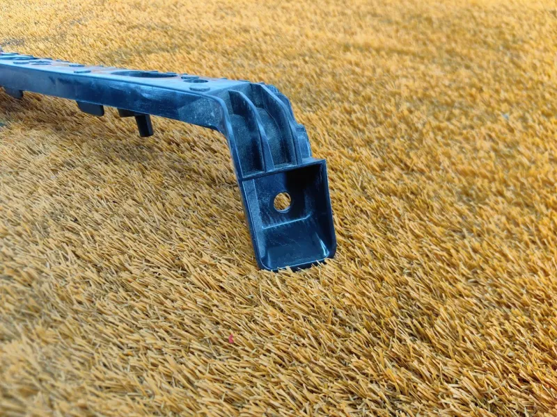 Кронштейн бампера