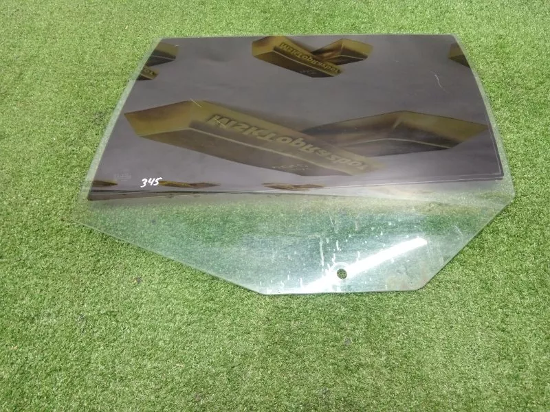 Стекло двери BMW 5-Series 2008 51357110635 E60, заднее левое