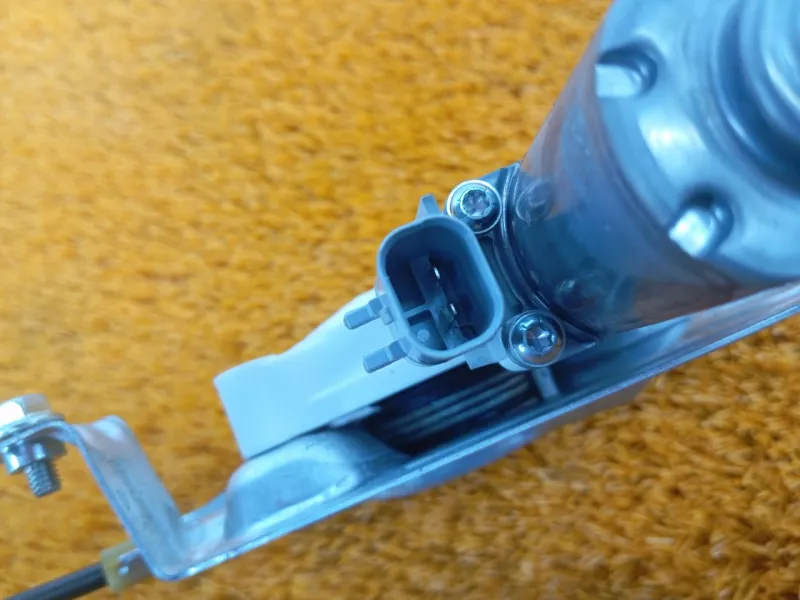 Стеклоподъемник