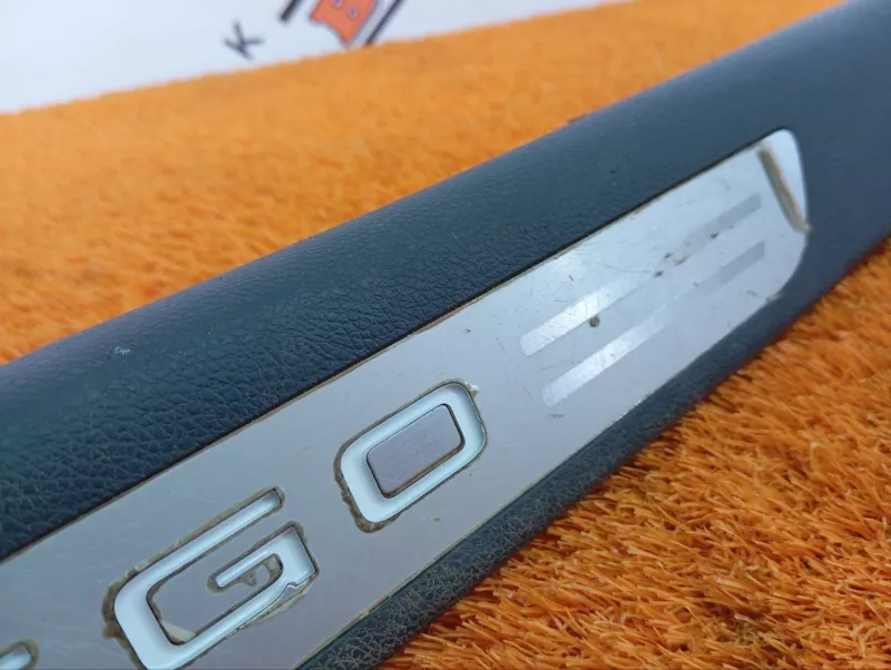 Накладка порога внутренняя