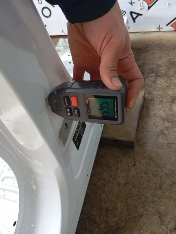 Порог с центральной стойкой