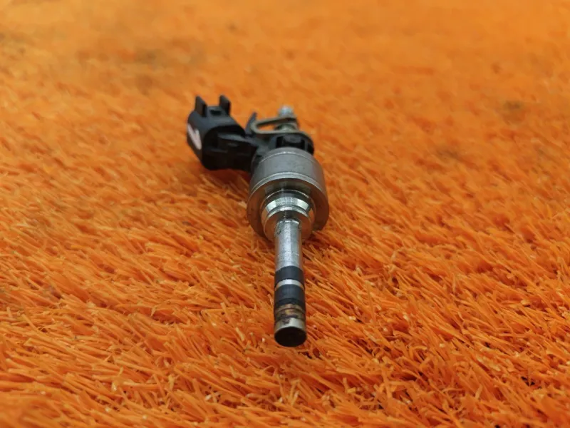 Форсунка топливная