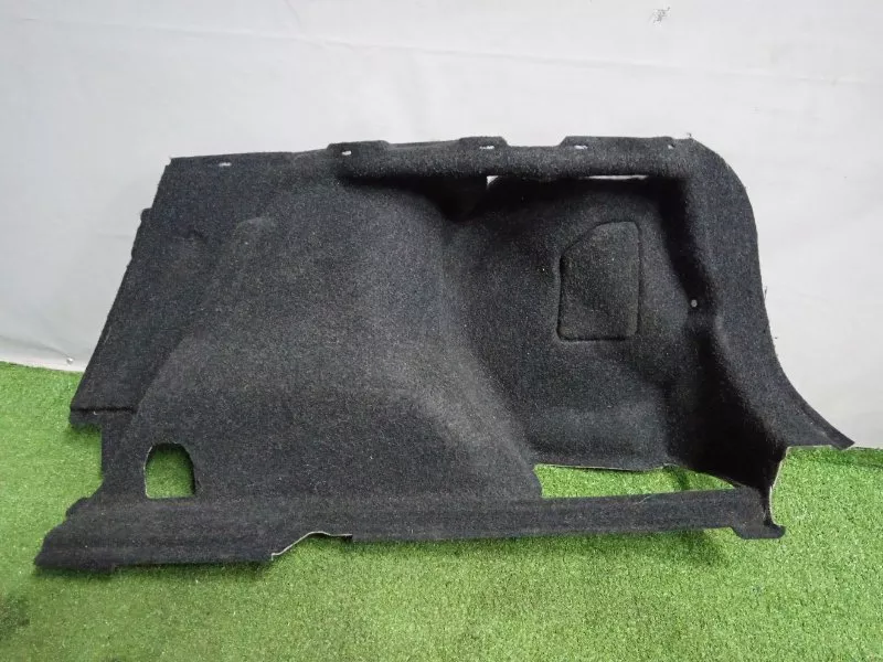 Обшивка багажника BMW X1 2011 51472990734 E84 N47D20C 75397700, правая