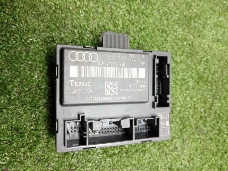 Блок управления дверьми