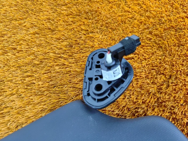 Козырек солнцезащитный