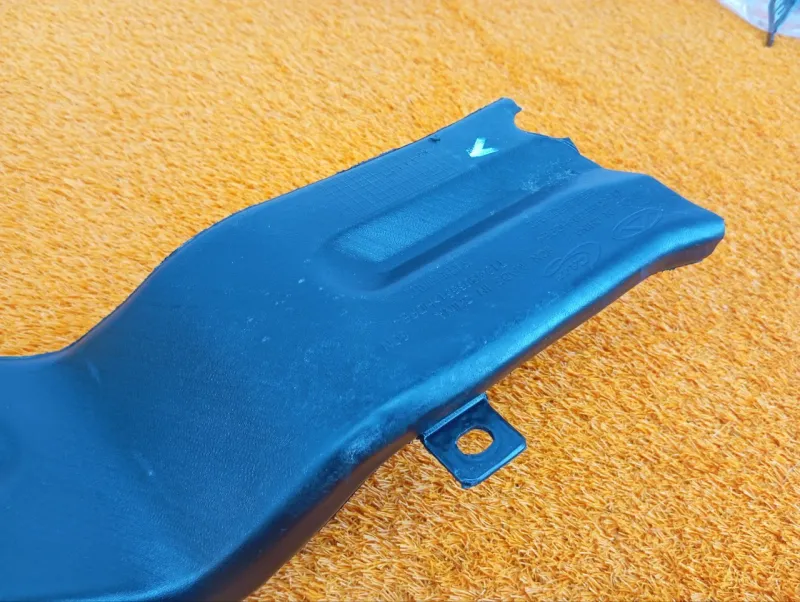 Воздуховод салона