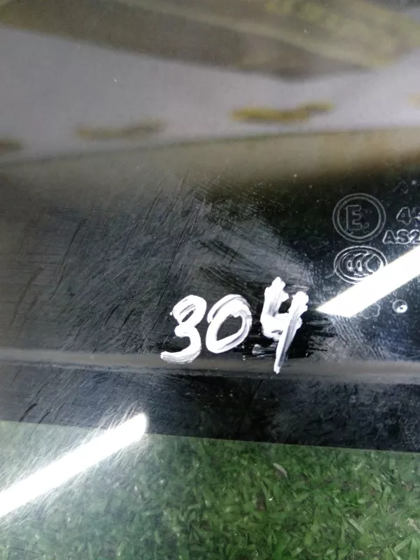 Стекло двери BMW 1-Series 2007 51357067794 E87, заднее правое