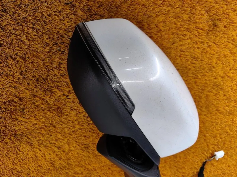 Зеркало боковое