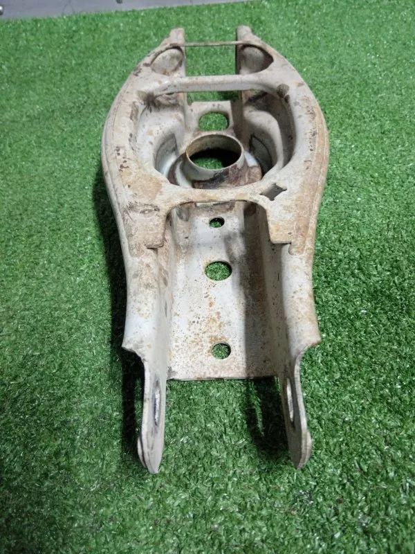 Рычаг подвески