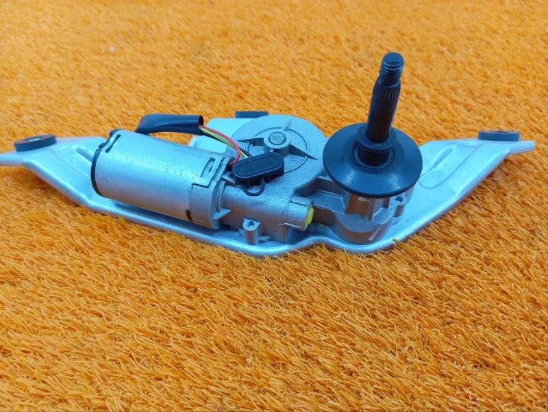 Моторчик стеклоочистителя