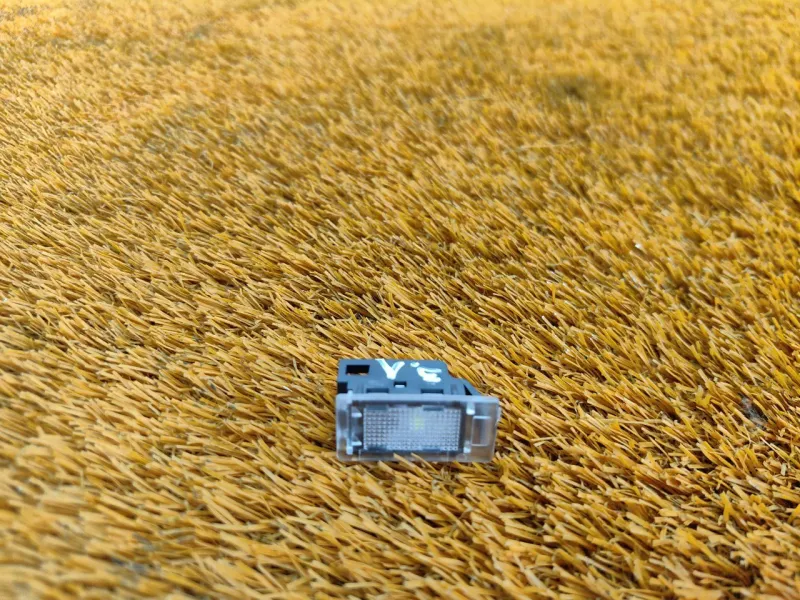 Плафон салона