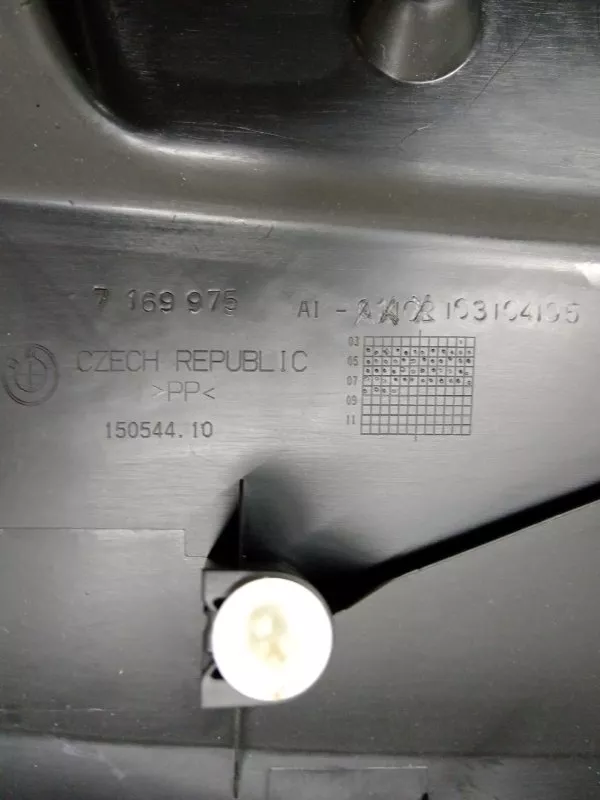 Обшивка двери багажника BMW 1-Series 2008 7169975 E87