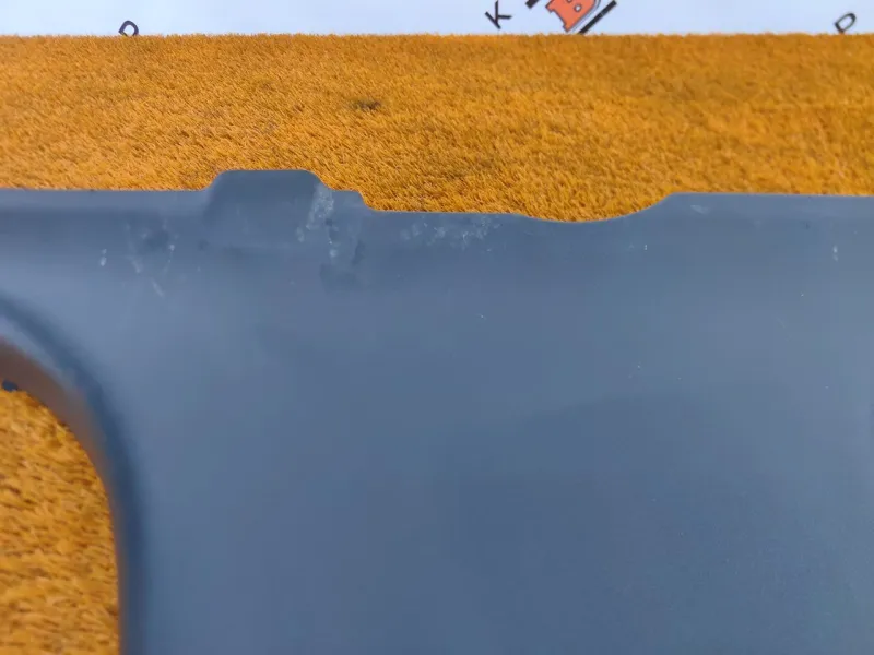 Обшивка центральной стойки