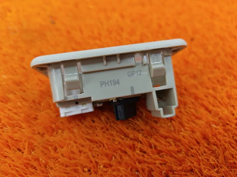 Плафон салона