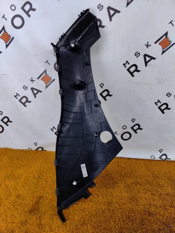 Накладка на стойку кузова