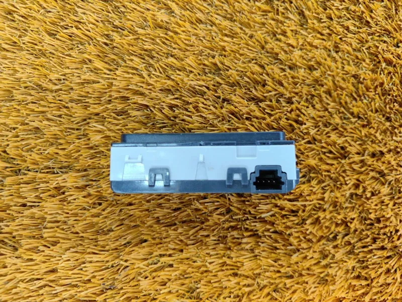 Плафон салона