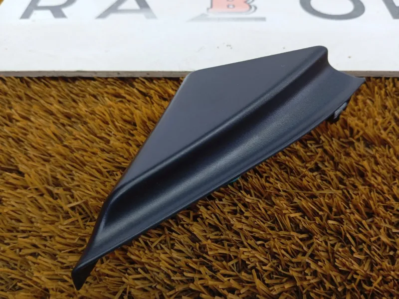 Накладка зеркала внутренняя