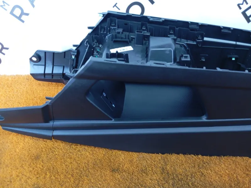 Консоль центральная