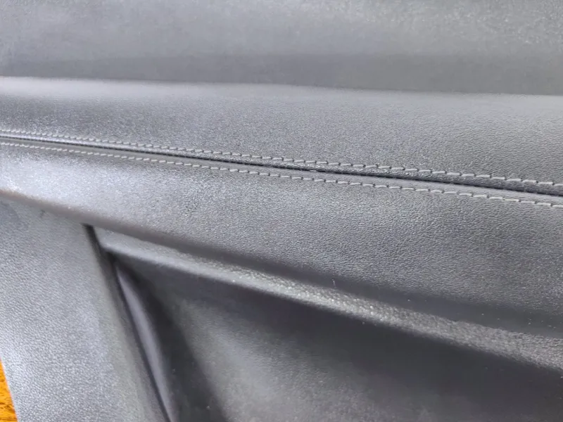 Обшивка двери