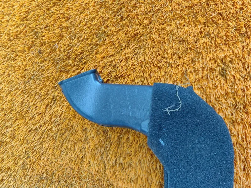 Воздуховод салона