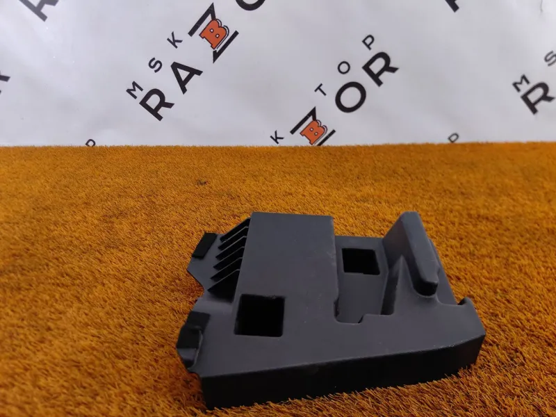 Обшивка багажника