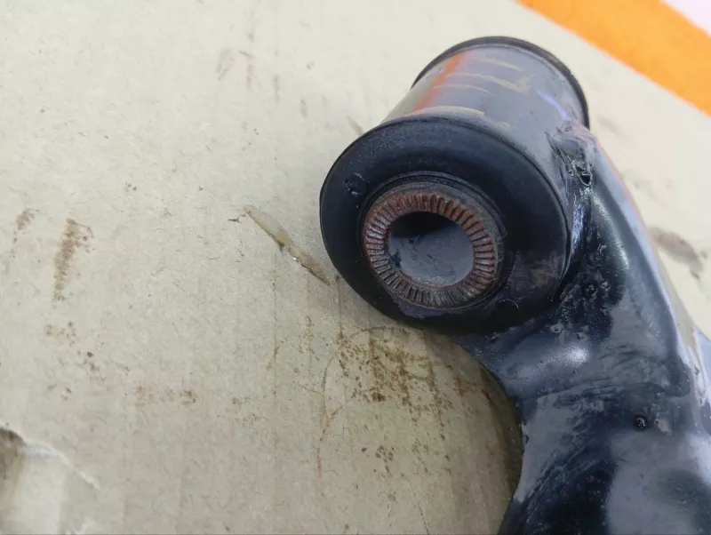 Рычаг подвески