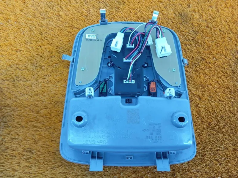 Плафон салона