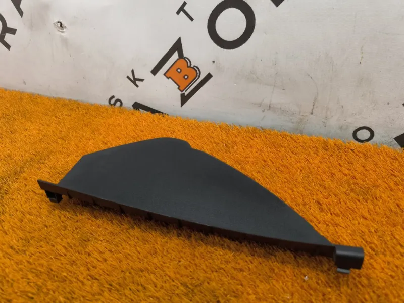 Накладка на торпедо