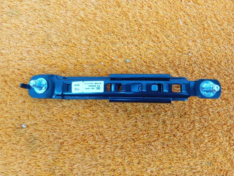 Механизм регулировки ремня безопасности