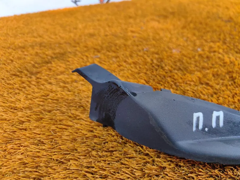 Уголок жабо