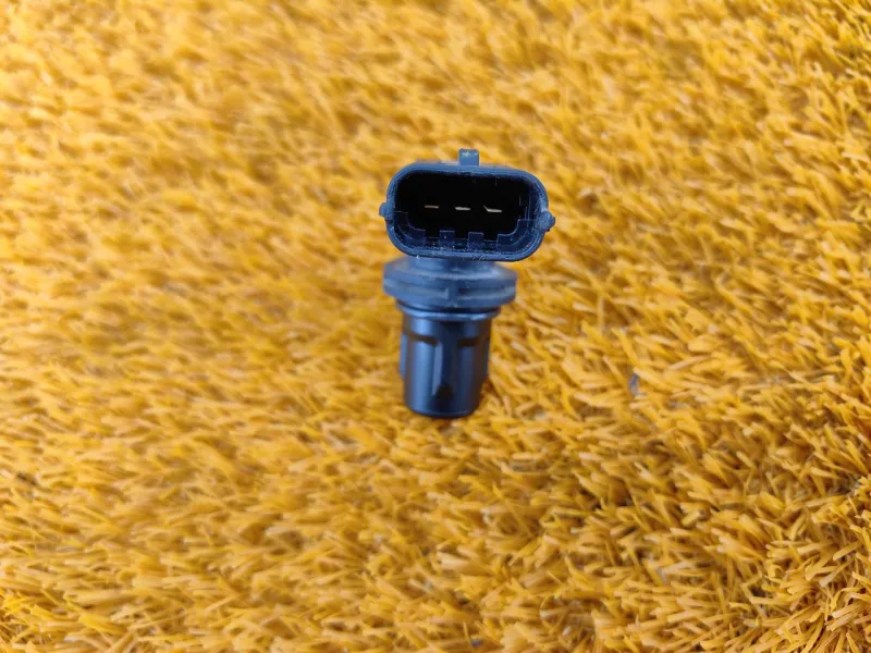 Датчик положения распредвала