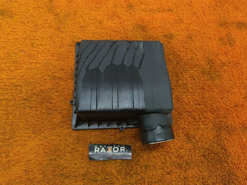 Крышка корпуса воздушного фильтра