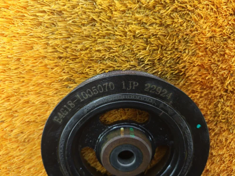 Шкив коленвала