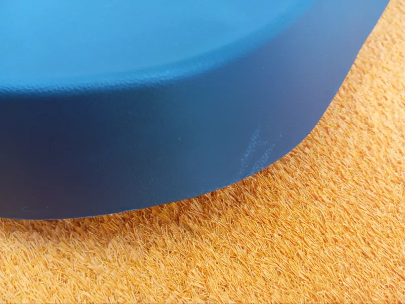 Обшивка крышки багажника