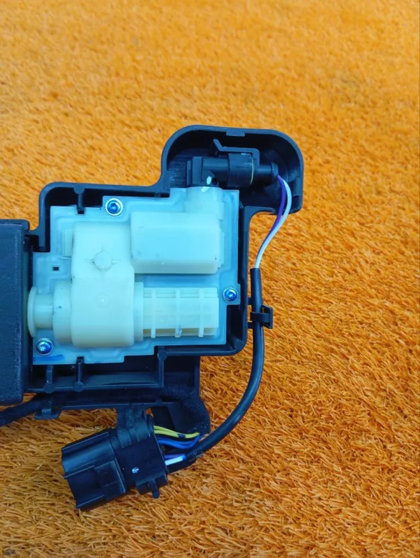 Ручка двери наружняя