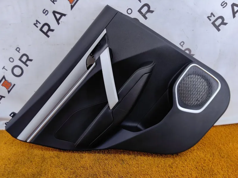 Обшивка двери