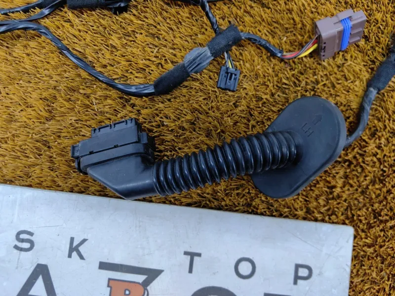 Проводка двери