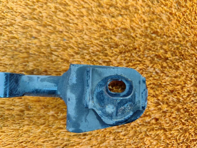 Рычаг подвески