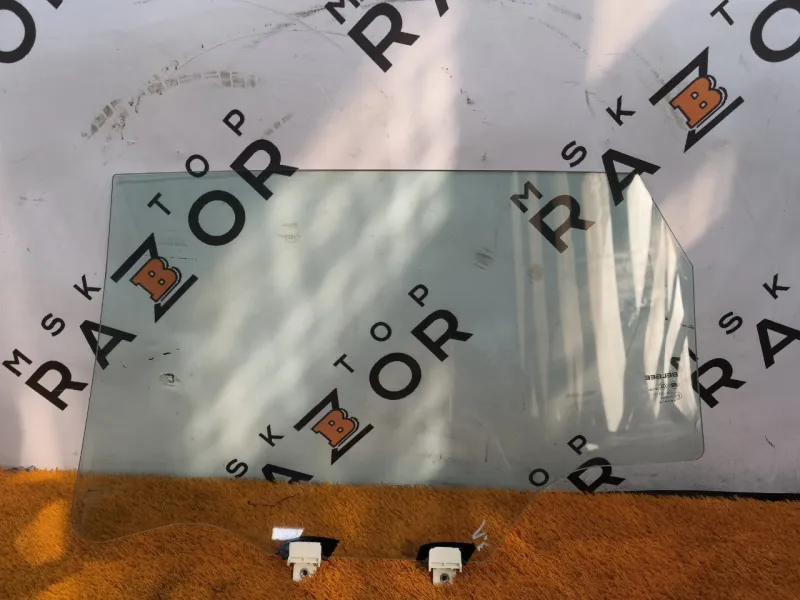 Стекло двери