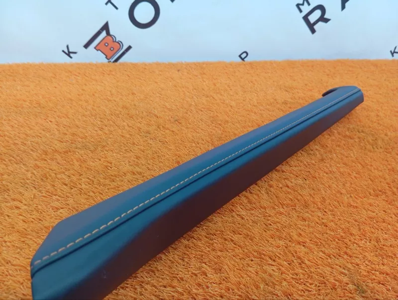 Накладка на торпедо