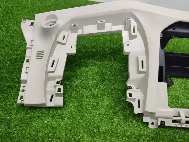 Накладка под торпедо