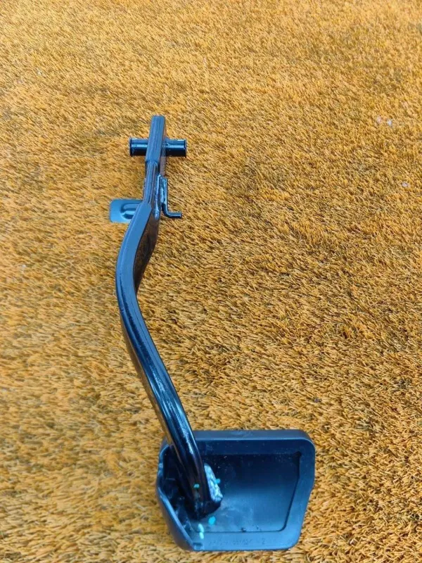 Педаль тормоза