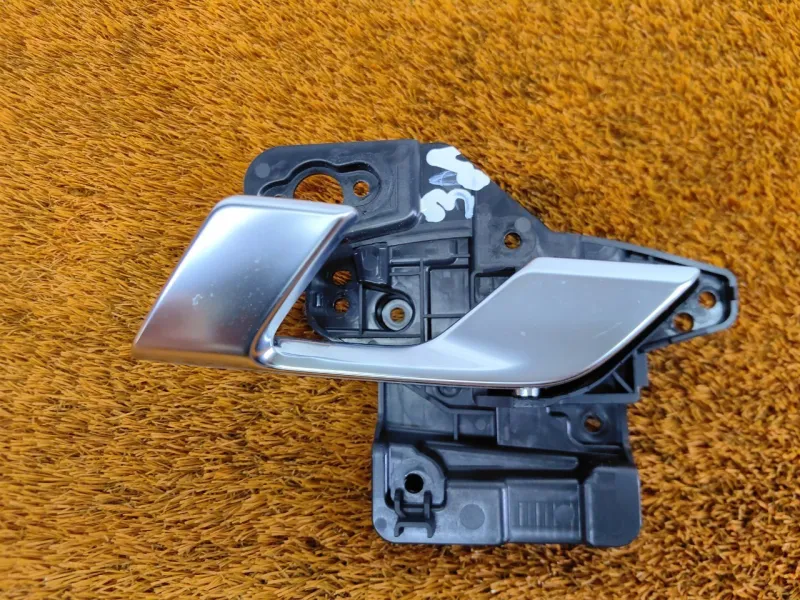 Ручка двери внутренняя