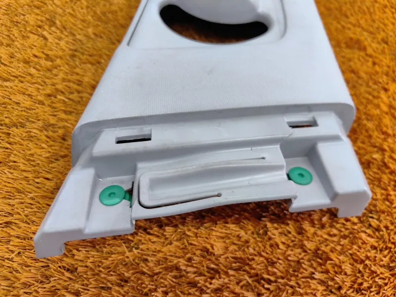 Обшивка центральной стойки