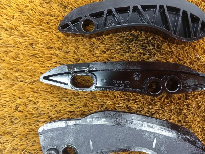 Успокоитель цепи ГРМ