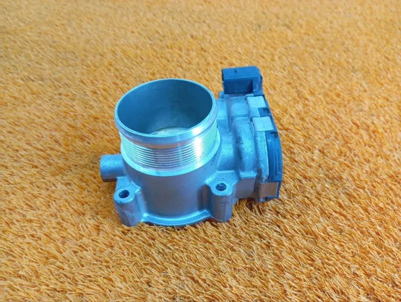 Дроссельная заслонка