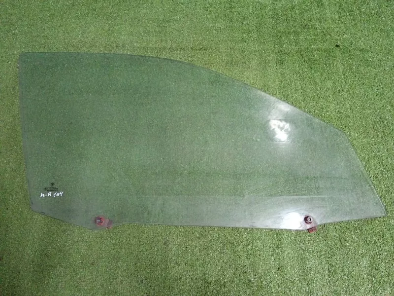 Стекло двери BMW 3-Series 2001 51338196026 E46, переднее правое