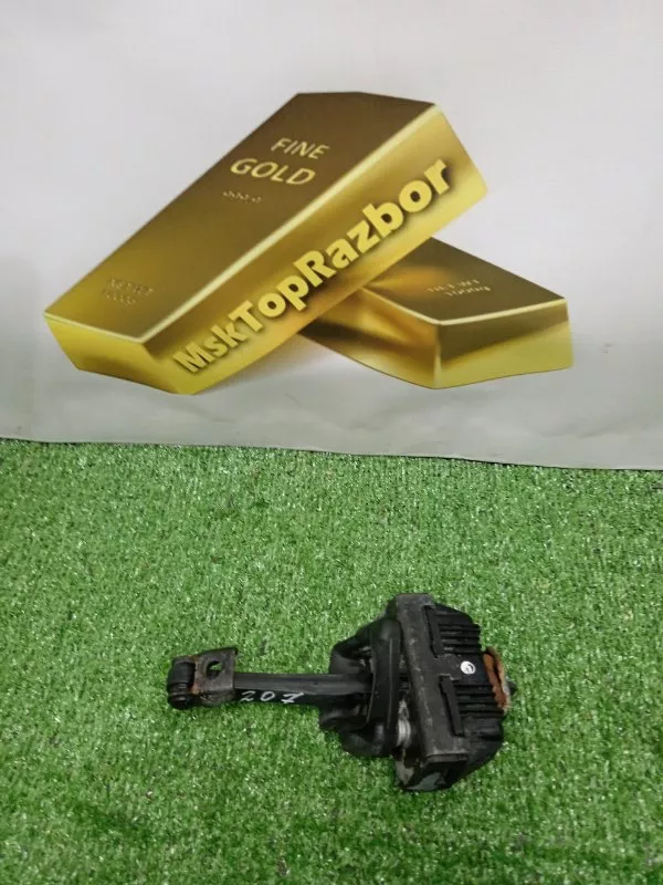 Ограничитель двери